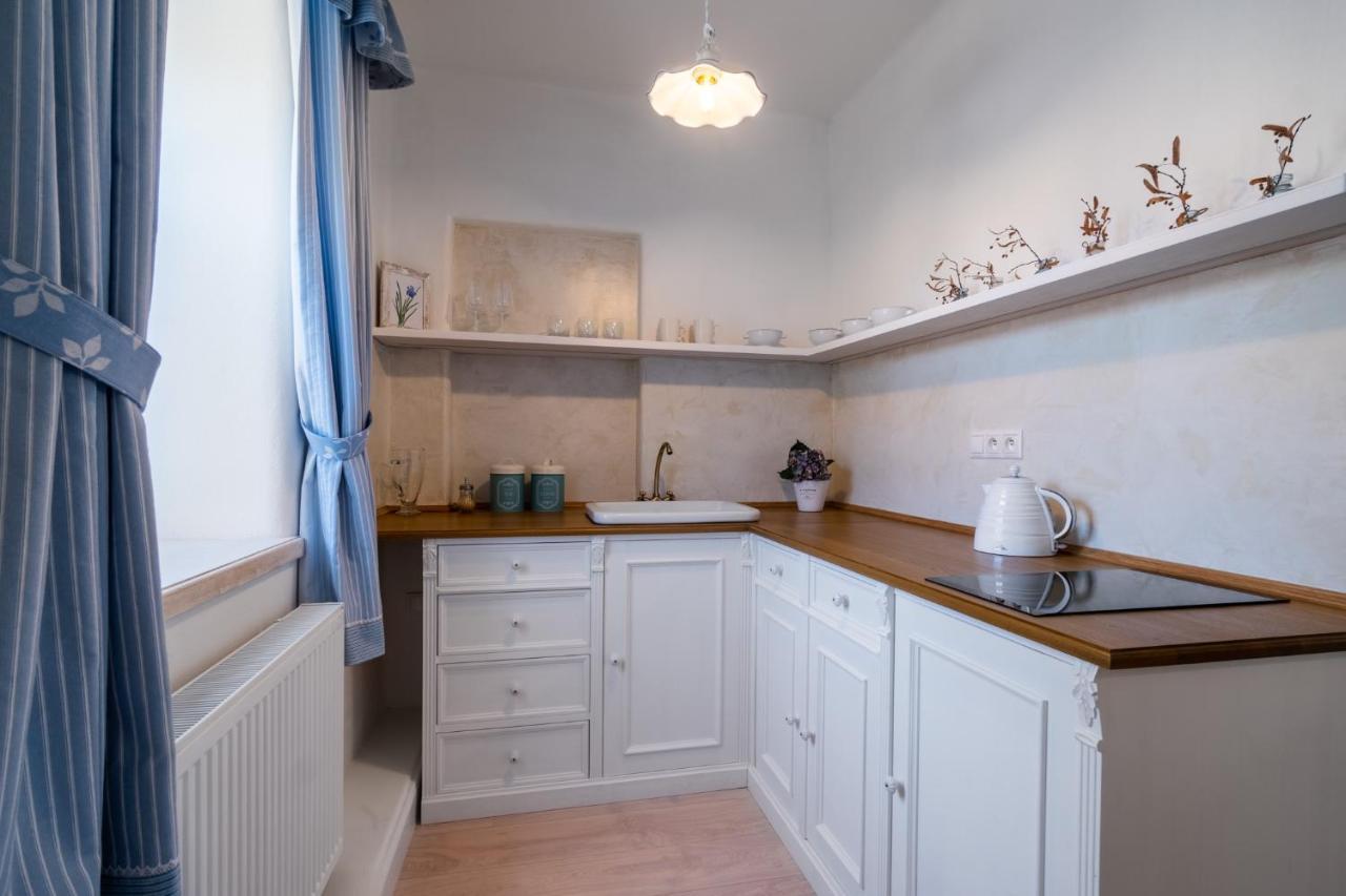 Boutique Hotel Soukenikuv Dum Kutná Hora Exteriör bild