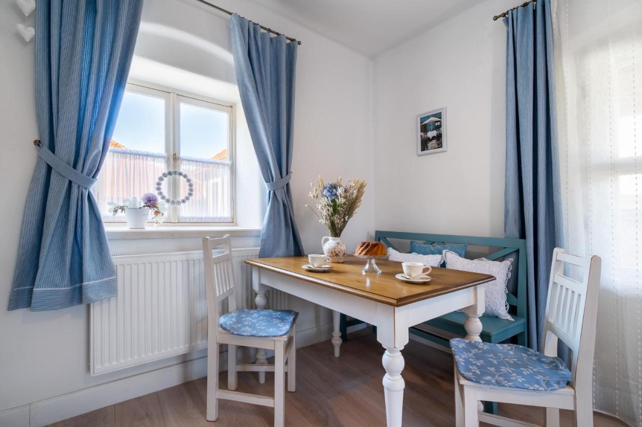 Boutique Hotel Soukenikuv Dum Kutná Hora Exteriör bild