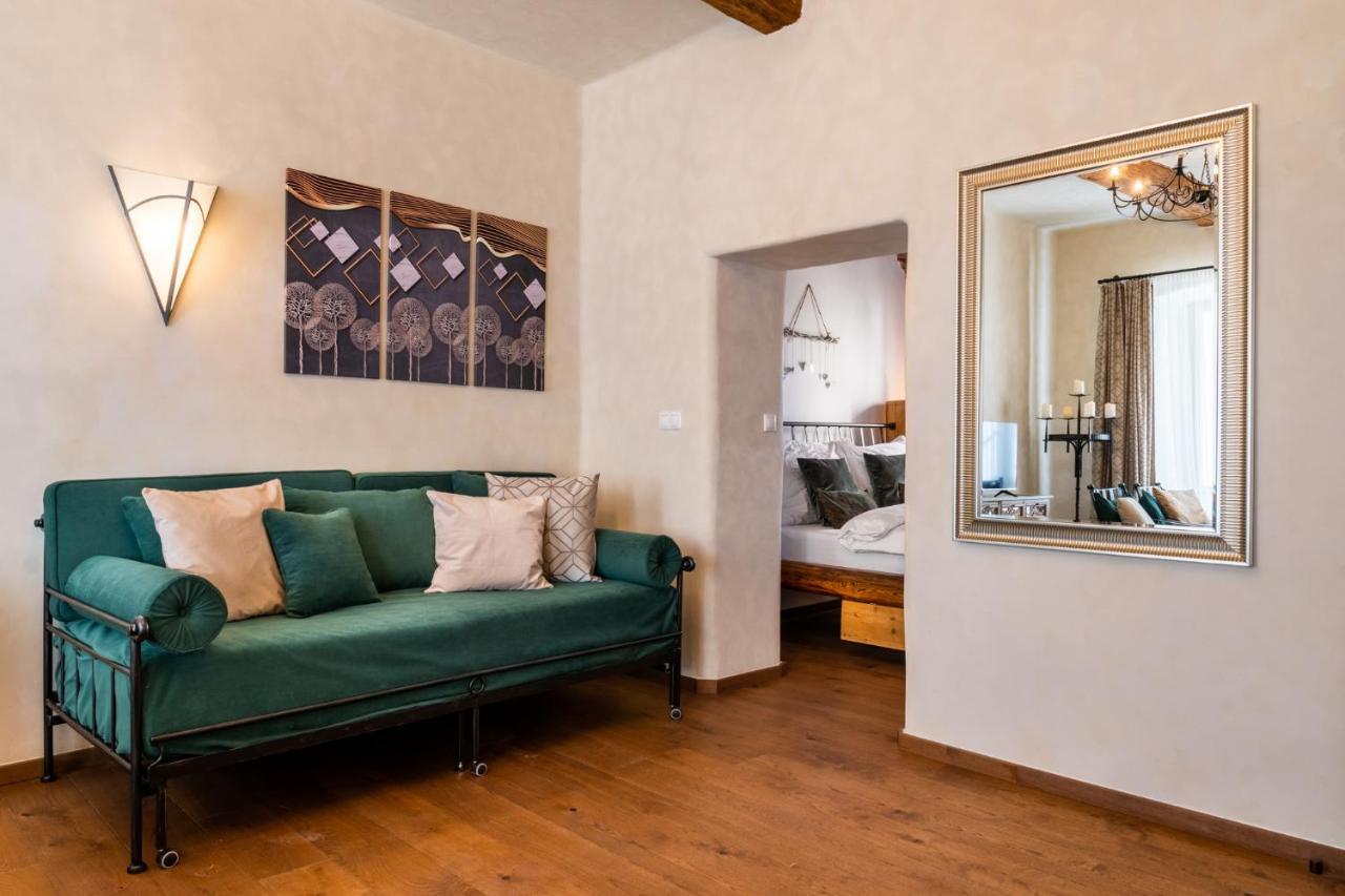 Boutique Hotel Soukenikuv Dum Kutná Hora Exteriör bild